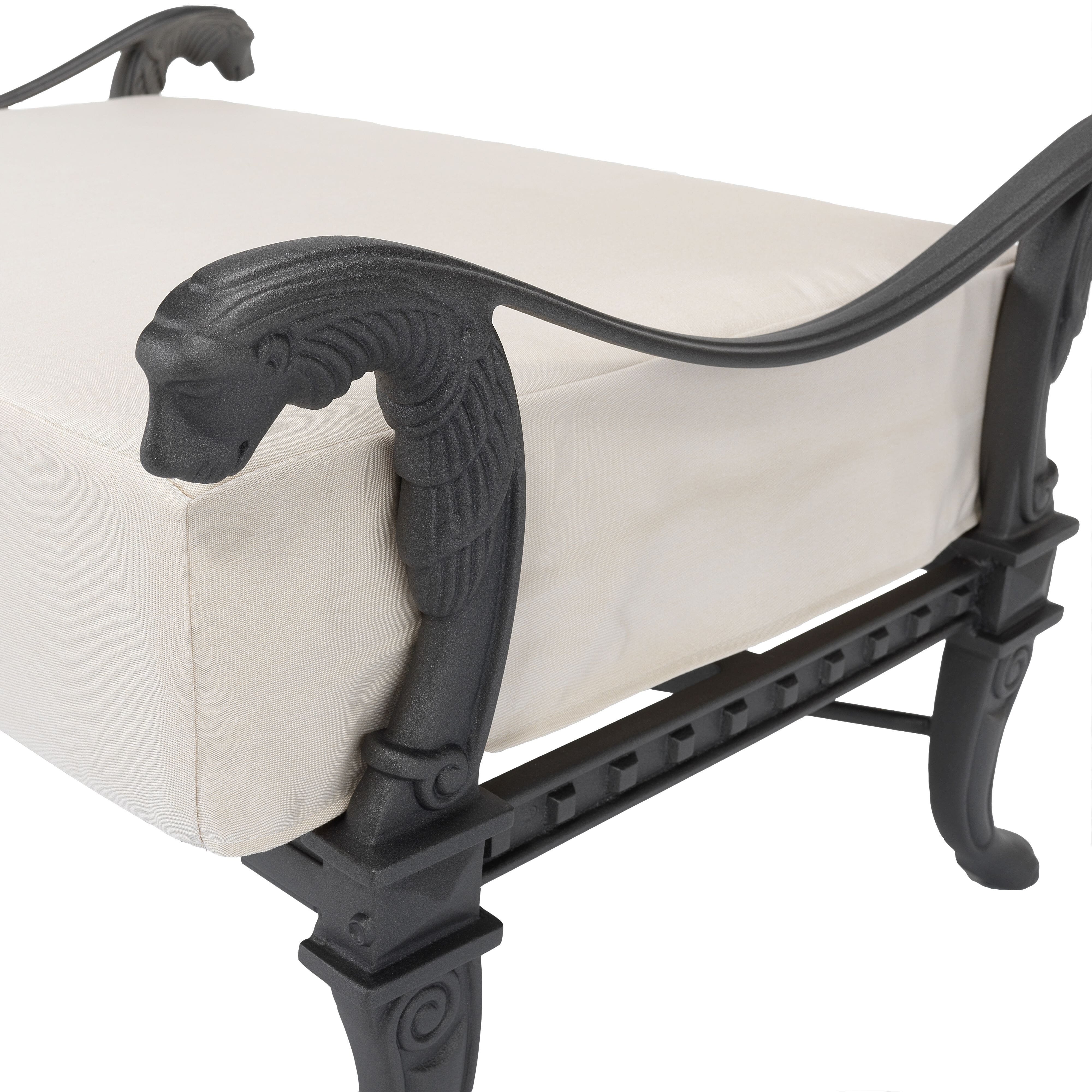 luxor-ottoman-side-luot