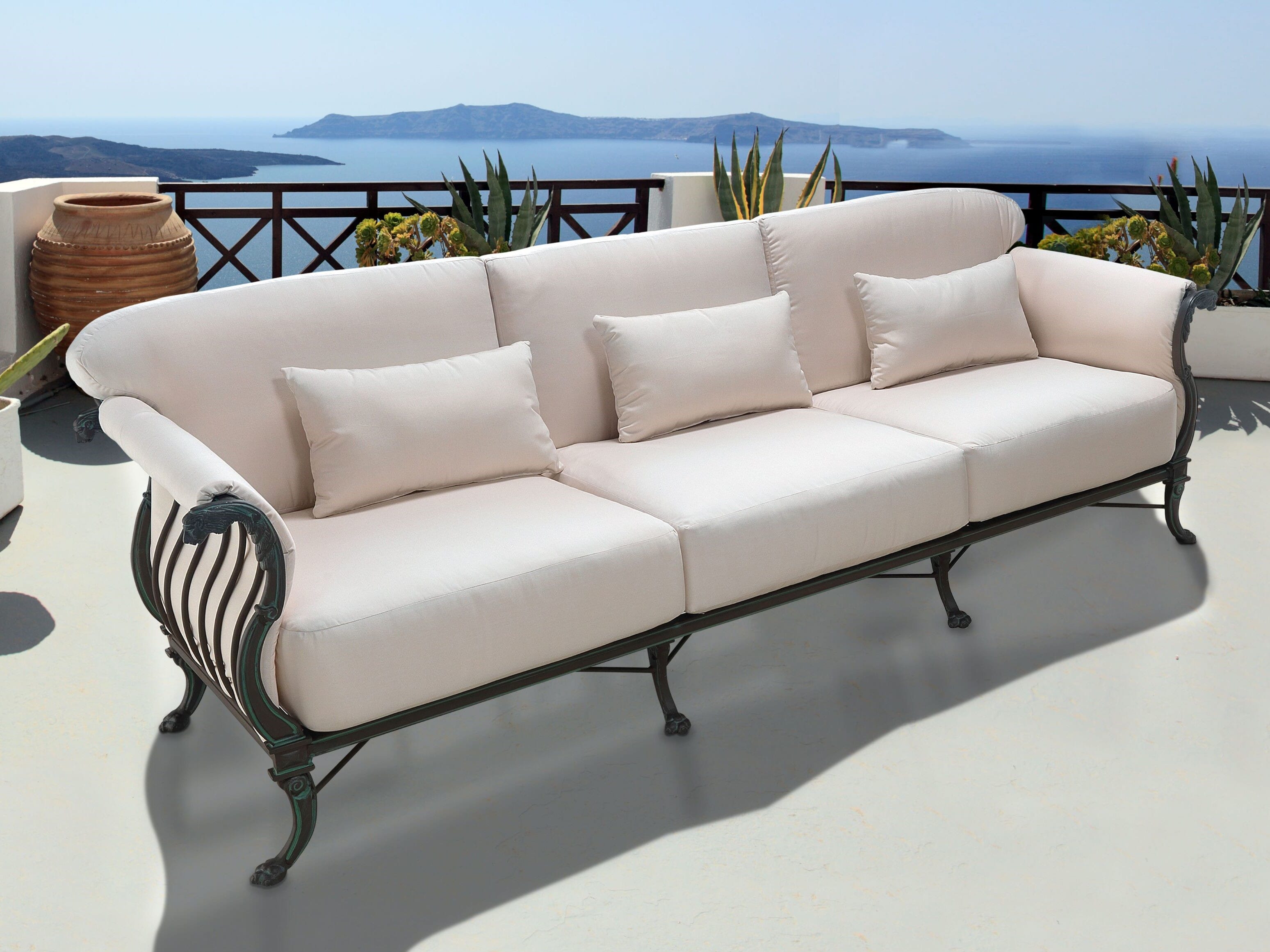 Luxor-Sofa-three-seater-4x3