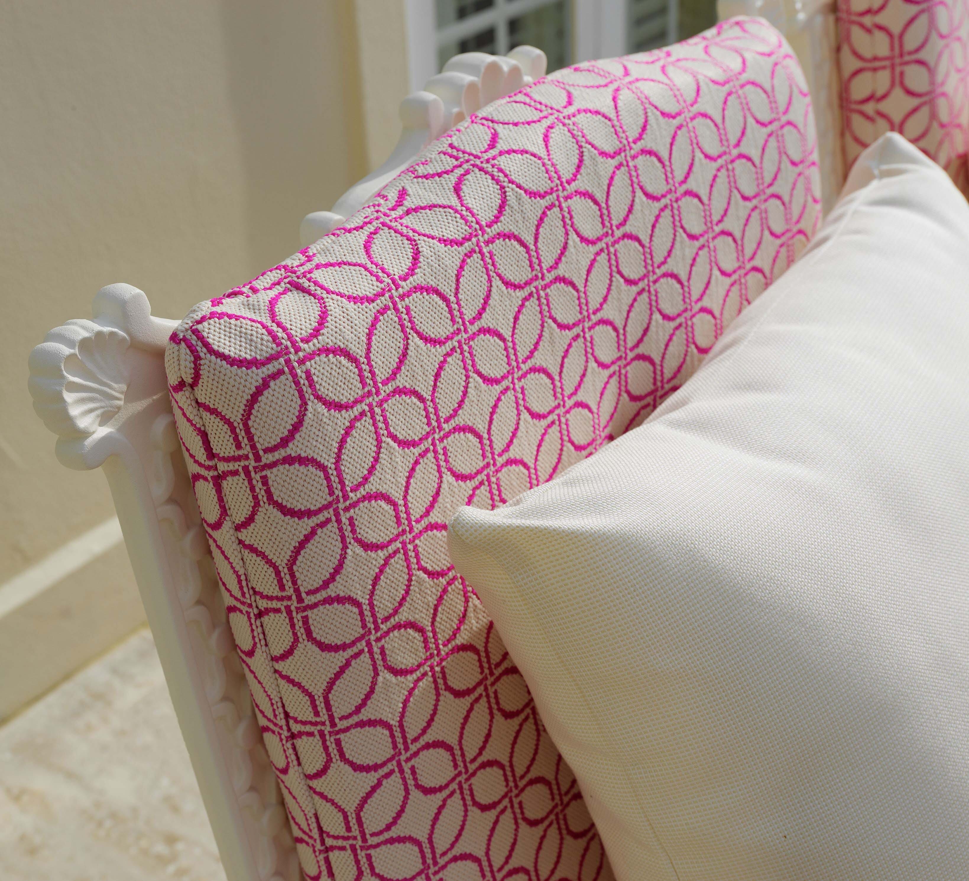 Oxleys-Furniture-Grande-Dining-Chair-Close-Up-2-2021-Crop