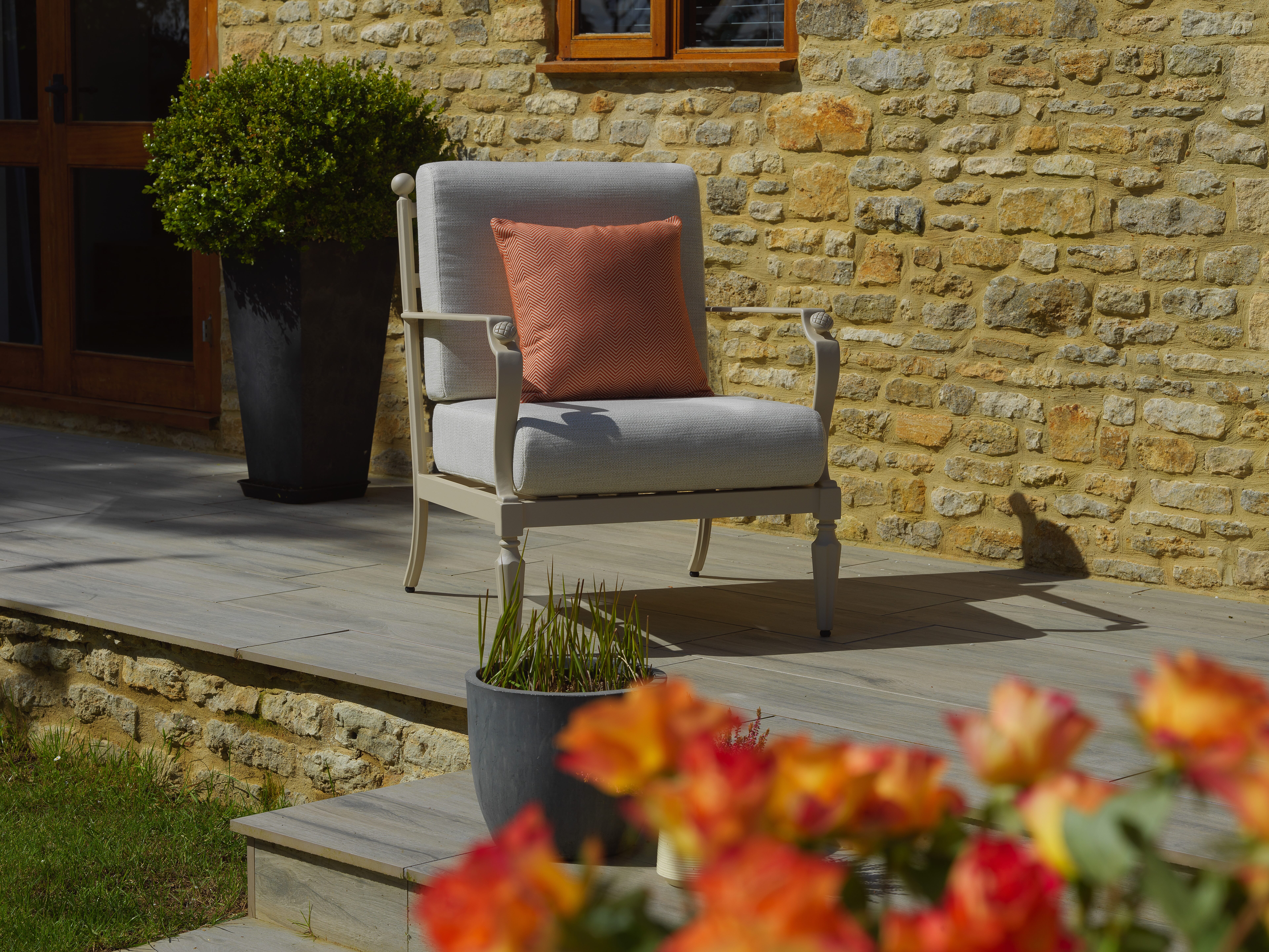 Oxleys-Furniture-Petrosphere-Lounge-chair-2