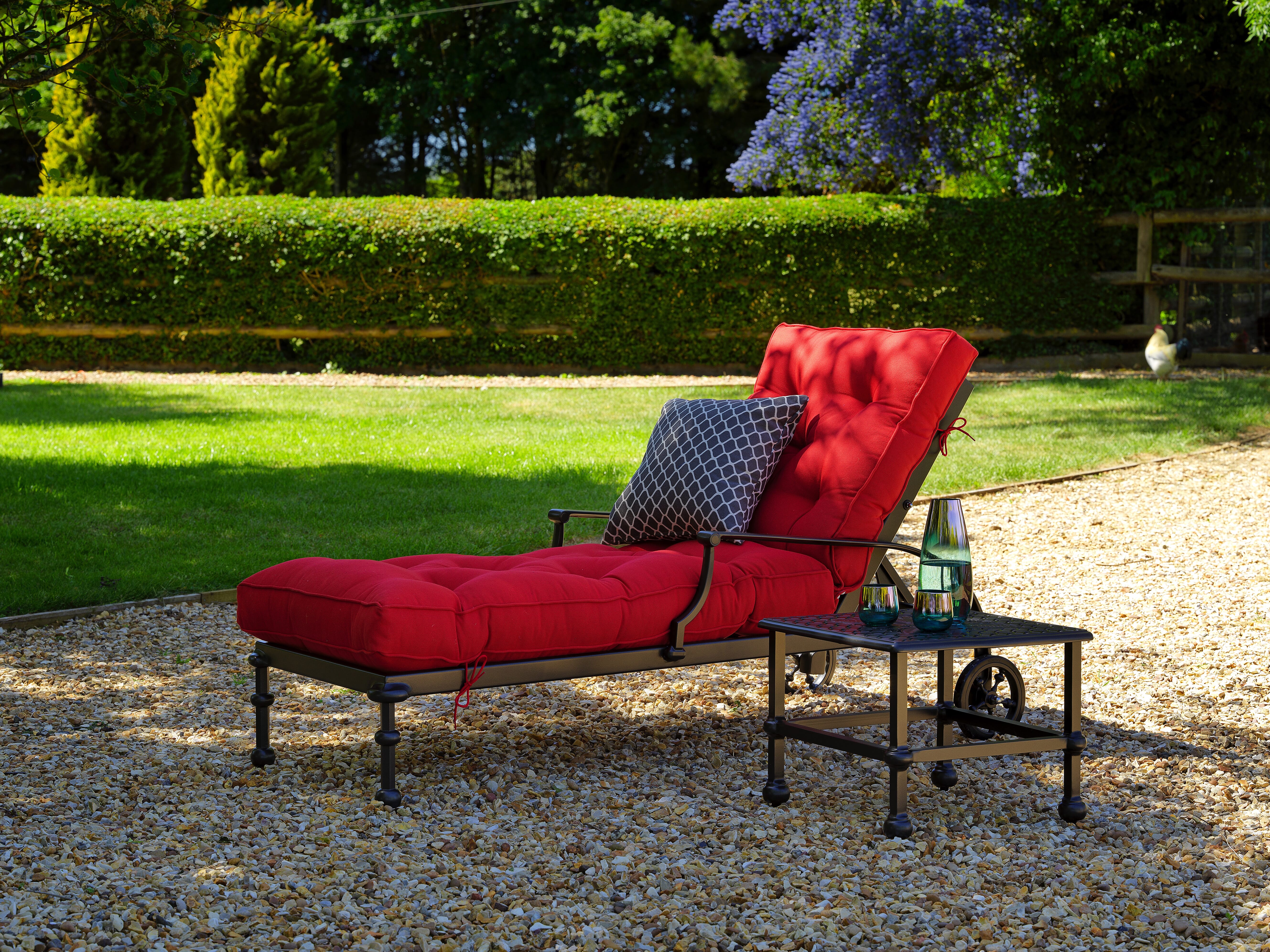 Oxley's Artemis Lounger in Mocha