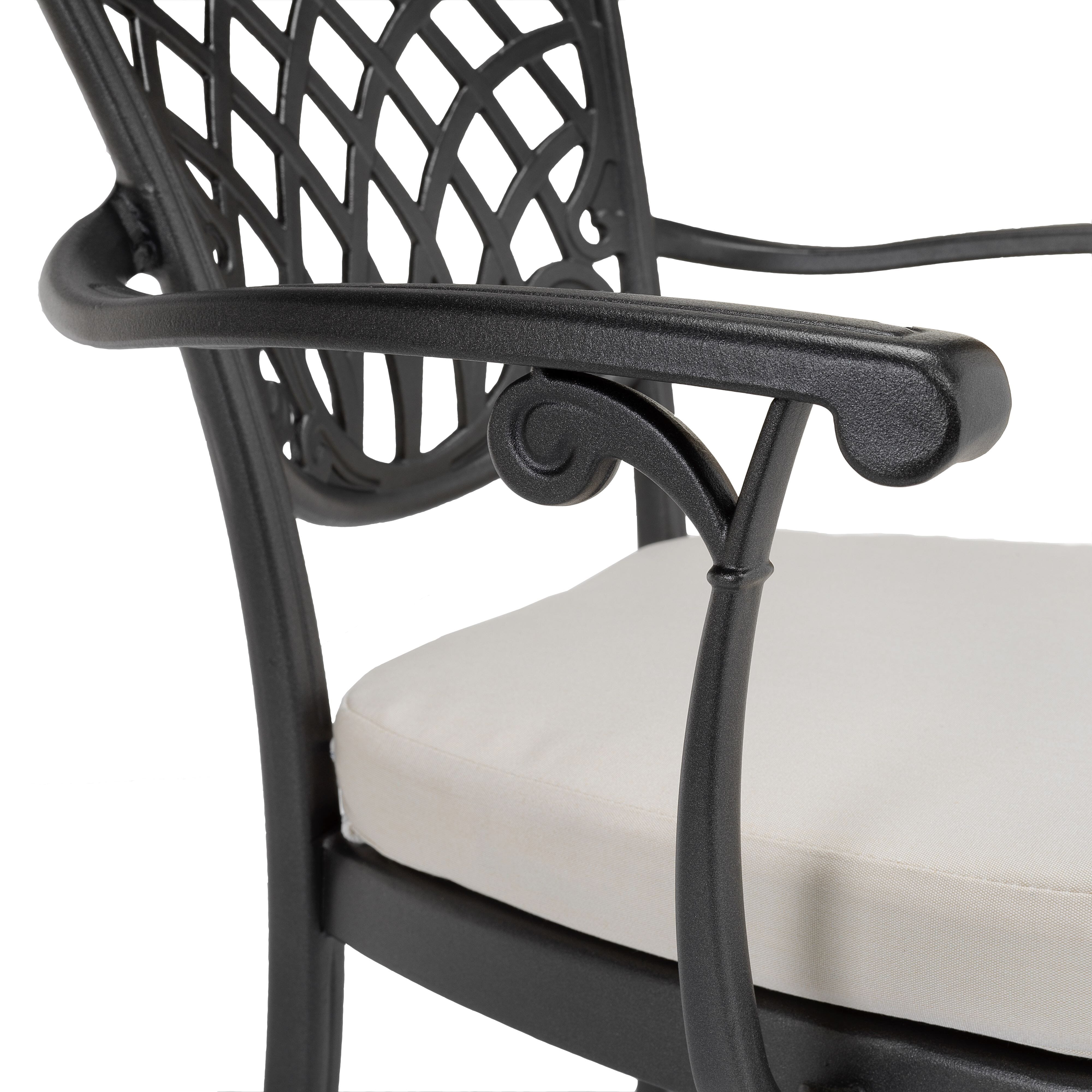 Casa-Armchair-CASAR-Arm-detail