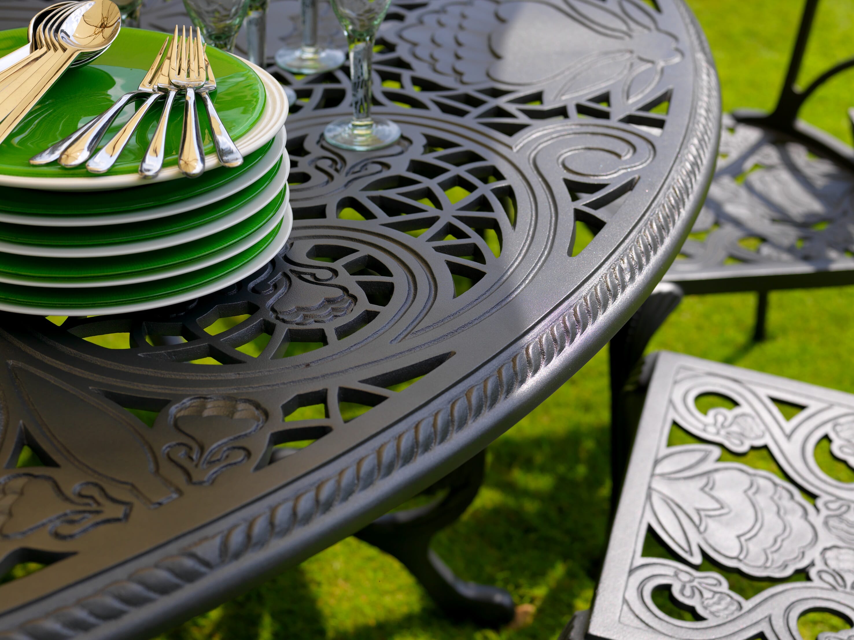 Octavia-1900-Table-detail-3