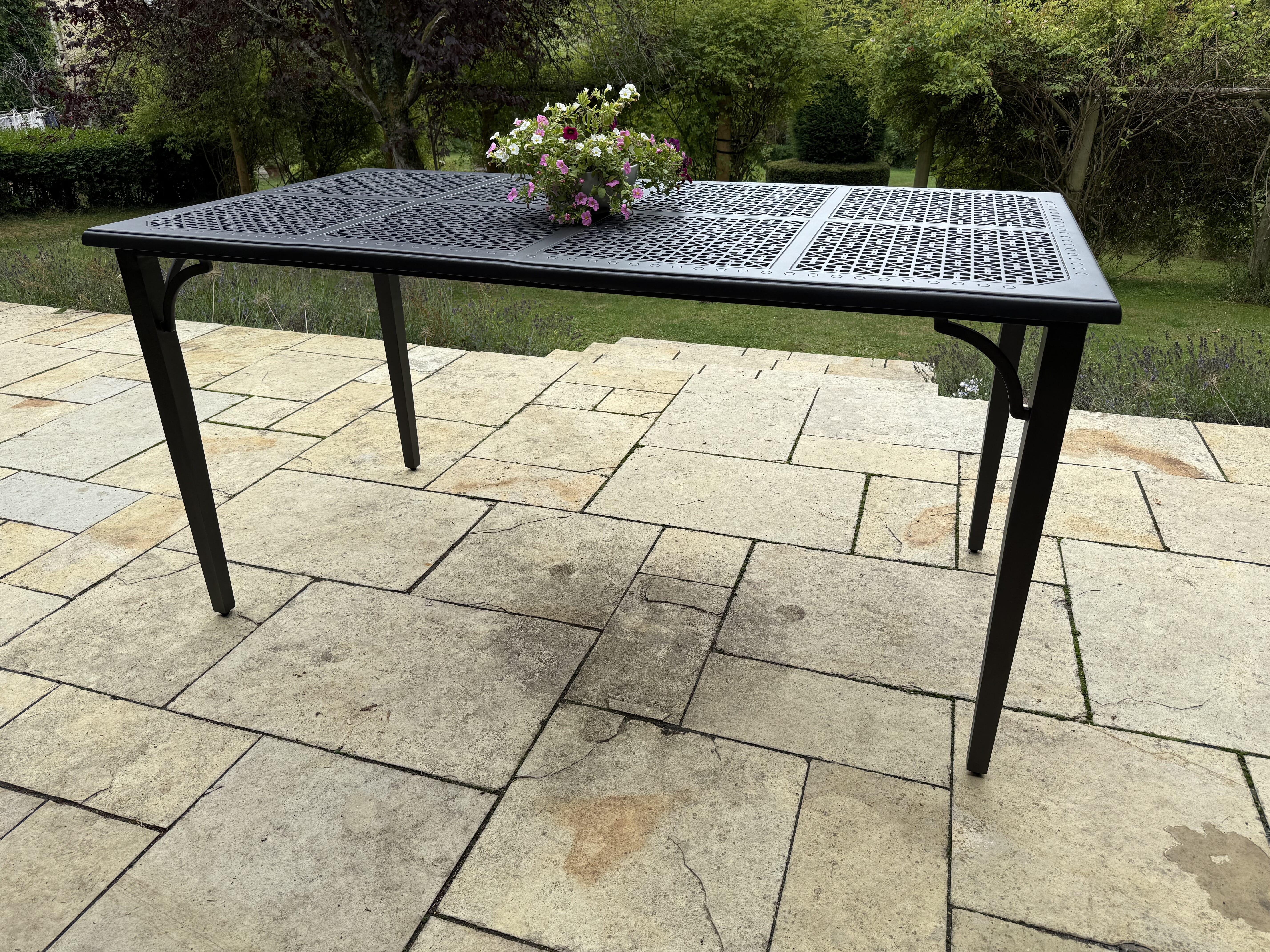 Sienna_Tall_2140_Table