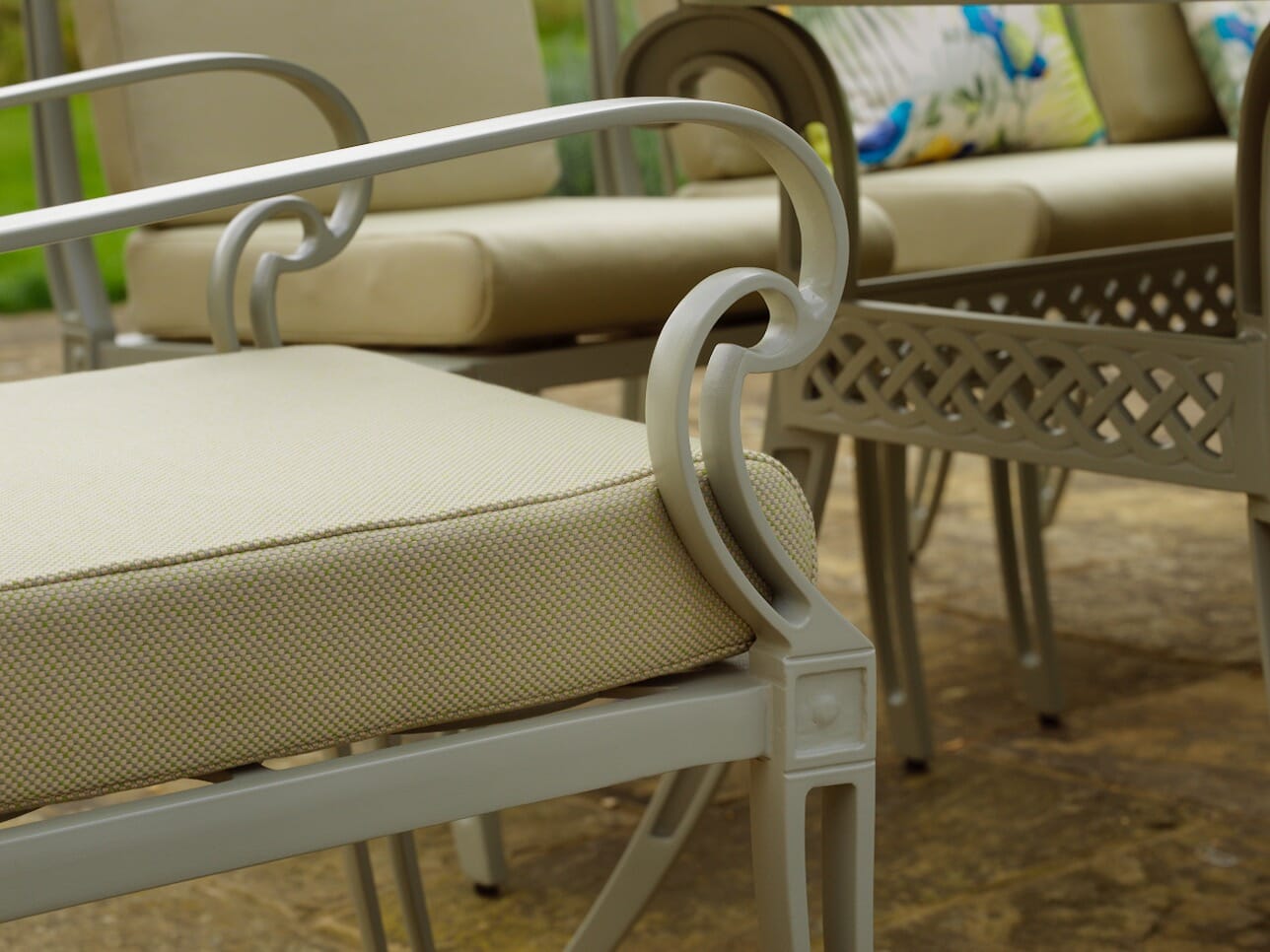 Scroll-Armchair-Leg-detail