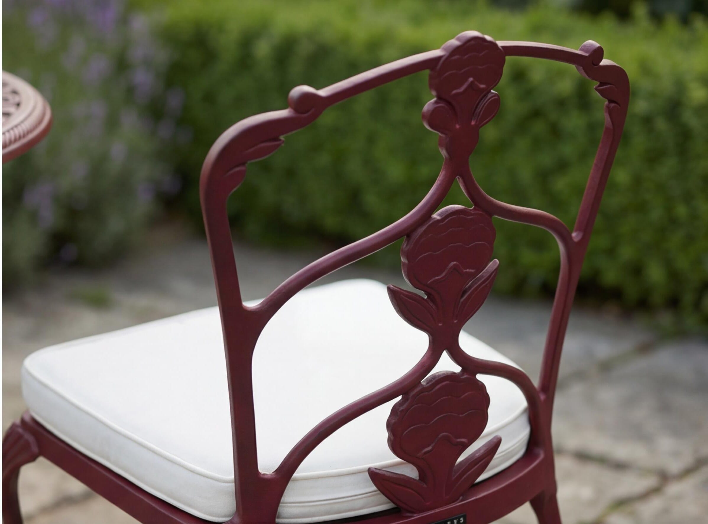 Octavia 750 Pedestal Table set in Claret 2